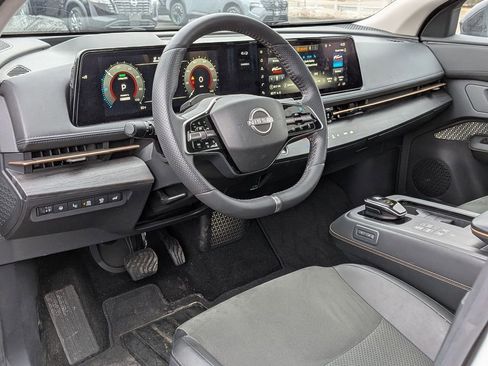 Used 2023 Nissan Ariya FWD image 10