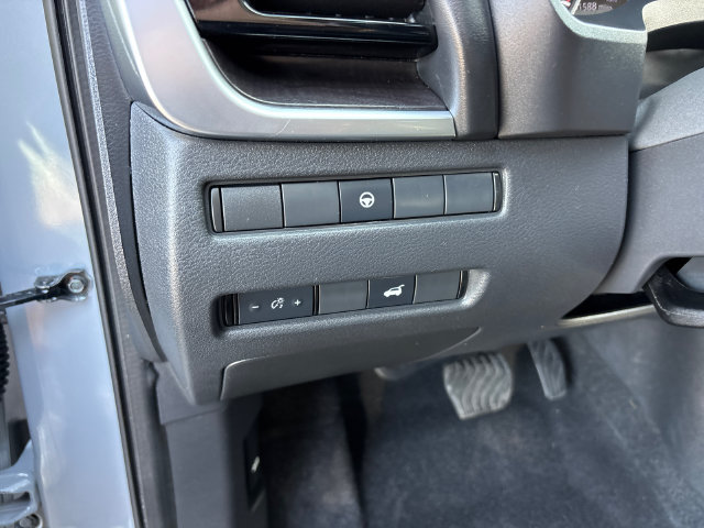 Used 2021 Nissan Rogue SL w/ Premium Package AWD/4WD image 17