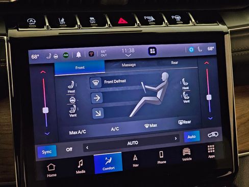 Used 2022 Jeep Grand Cherokee Summit w/ Luxury Tech Group V AWD/4WD image 20
