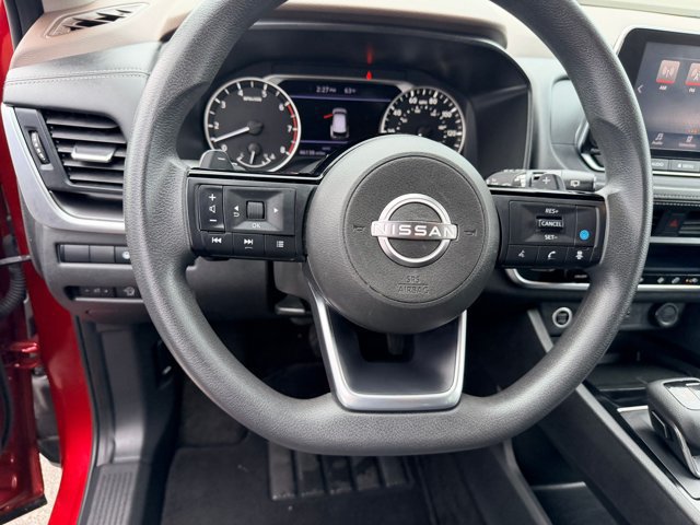 Used 2023 Nissan Rogue SV AWD/4WD image 13