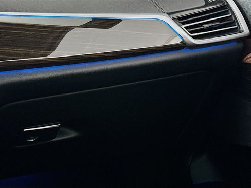 Used 2021 BMW X5 xDrive45e w/ M Sport Package image 16