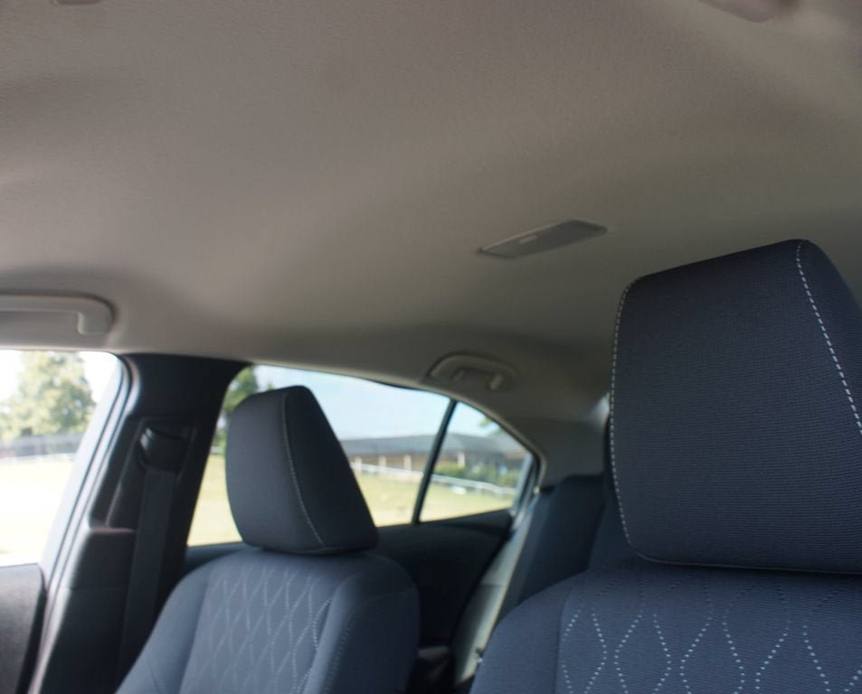 Used 2026 Toyota Corolla LE FWD image 6