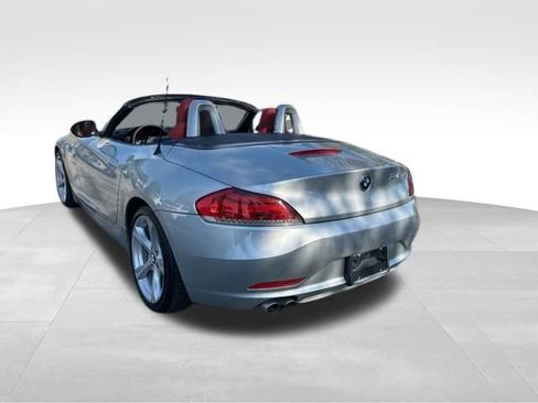 Used 2015 BMW Z4 sDrive28i image 4
