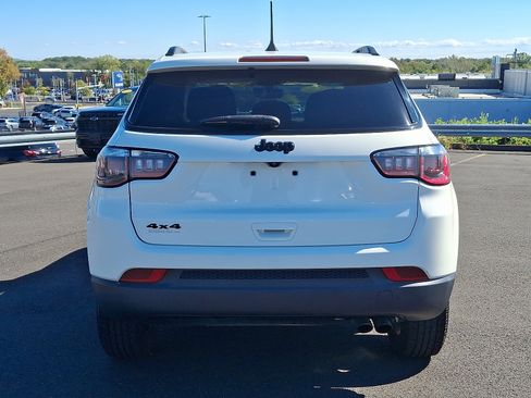 Used 2019 Jeep Compass Sport image 5