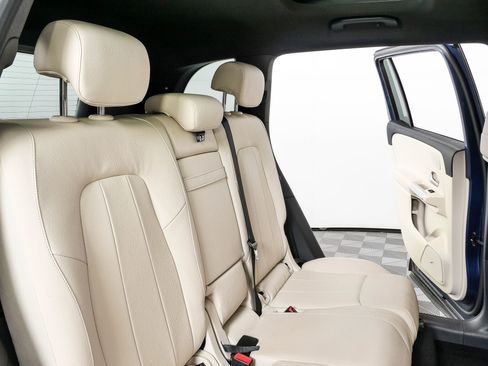 Used 2021 Mercedes-Benz GLB 250 4MATIC image 20