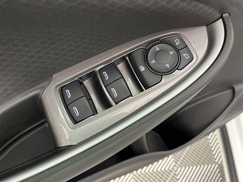 Used 2023 Chevrolet Malibu LT image 31