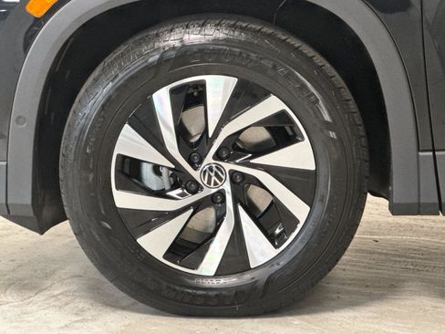New 2026 Volkswagen Tiguan S FWD image 24