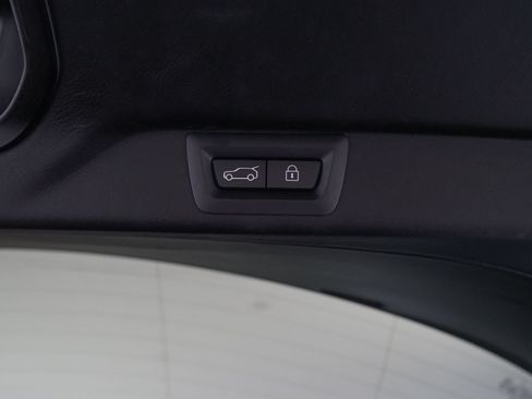 Used 2019 Rolls-Royce Cullinan AWD/4WD image 40