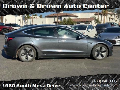 Used 2018 Tesla Model 3 Performance image 1