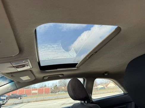 Used 2012 Kia Forte Koup EX image 32