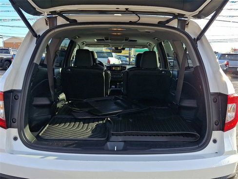 Certified 2022 Honda Pilot Touring image 31