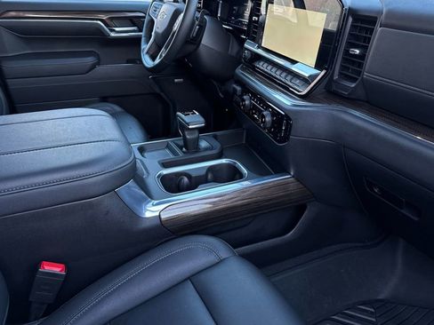 Certified 2024 Chevrolet Silverado 1500 LT Trail Boss w/ LT Trail Boss Premium Package image 17