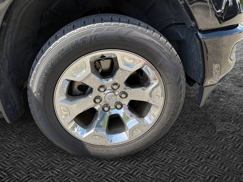 Used 2021 RAM 1500 Big Horn AWD/4WD image 11