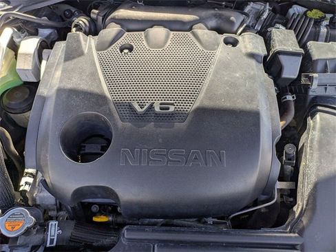 Used 2018 Nissan Maxima Platinum image 31