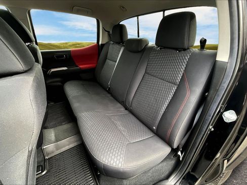 Used 2023 Toyota Tacoma 4x4 Double Cab image 15