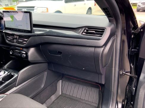 Used 2023 Ford Escape ST-Line w/ Tech Pack #1 image 17