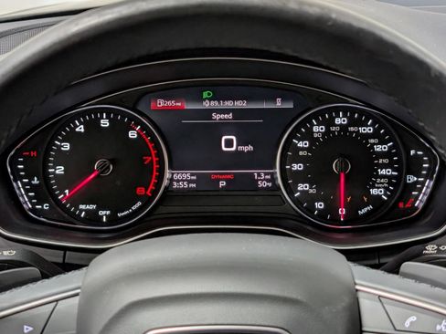 Used 2024 Audi A4 2.0T Premium w/ Convenience Package image 34