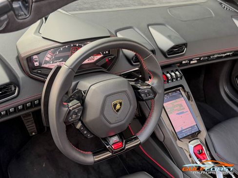 Used 2020 Lamborghini Huracan EVO AWD/4WD image 30