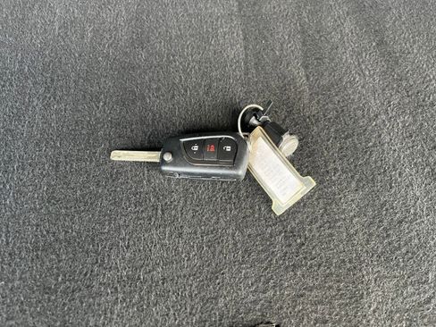 Used 2025 Toyota RAV4 LE image 22