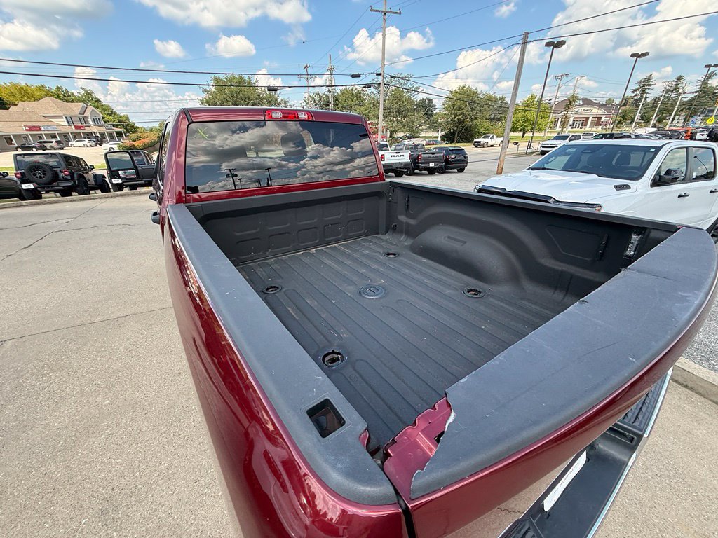 Used 2024 RAM 2500 Tradesman w/ Chrome Appearance Group AWD/4WD image 9