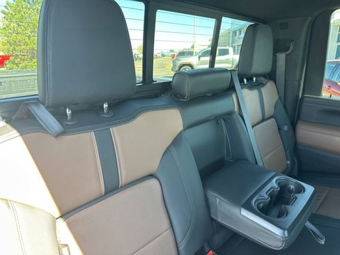 Used 2022 Chevrolet Silverado 3500 High Country w/ Technology Package image 22