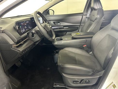 Used 2023 Nissan Ariya FWD image 10