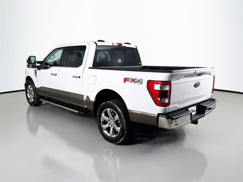 Used 2021 Ford F150 Lariat image 6