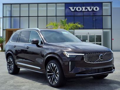 New 2025 Volvo XC90 T8 Core w/ Protection Package Premier