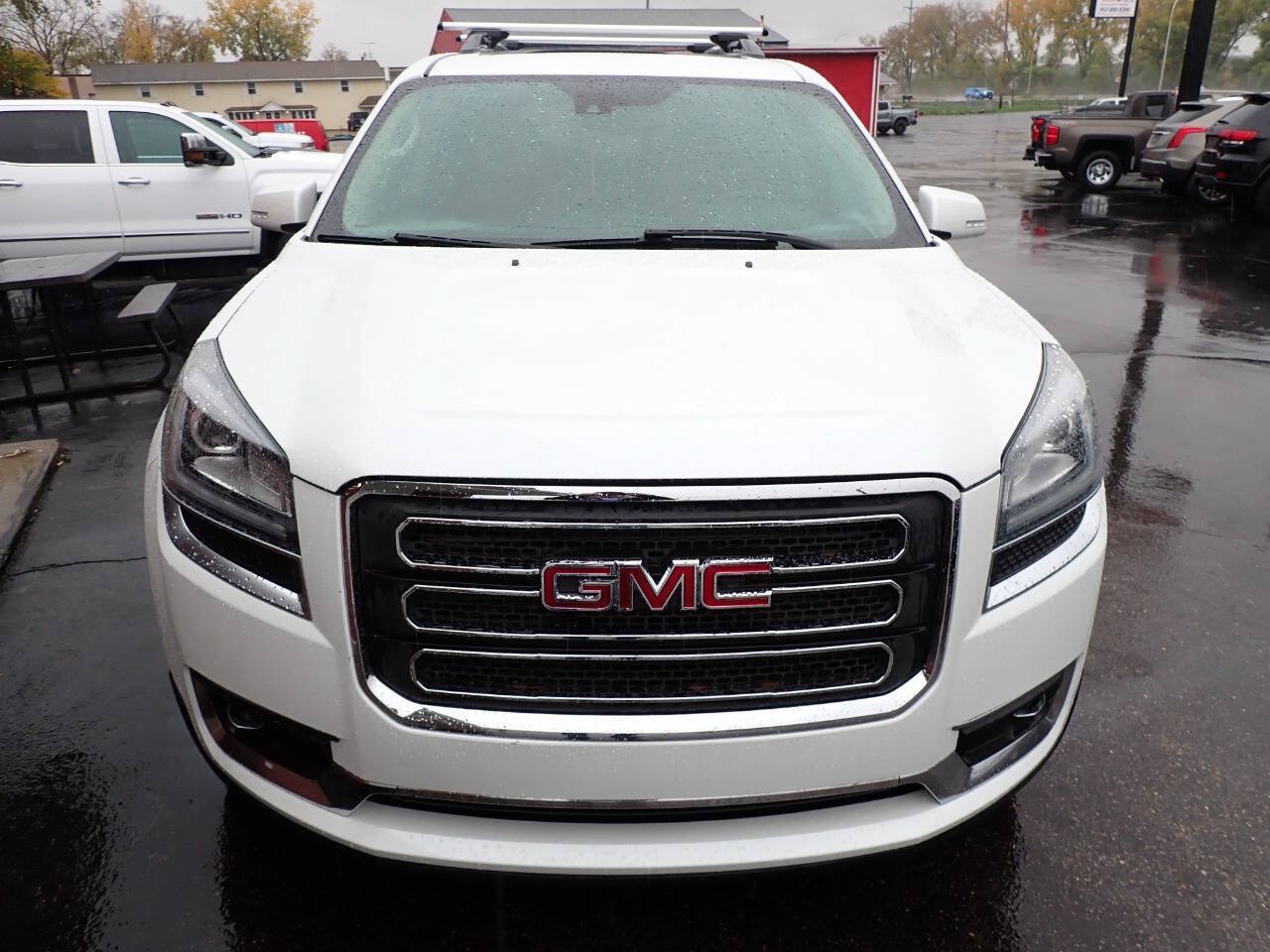 Used 2017 GMC Acadia Limited SLT AWD/4WD image 2