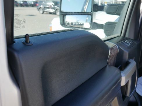 Used 2017 Ford F250 Lariat w/ Lariat Ultimate Package image 81