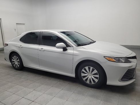 Used 2022 Toyota Camry LE w/ Cold Weather Package image 11