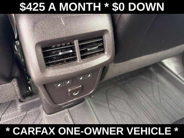 Used 2024 Chevrolet Equinox Premier AWD/4WD image 42