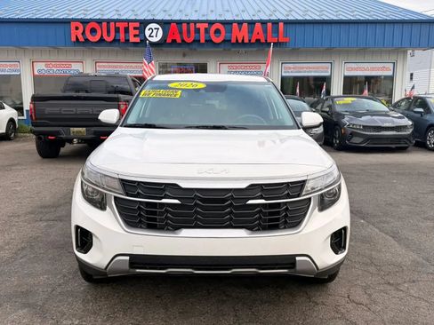 Used 2026 Kia Seltos LX AWD/4WD image 3