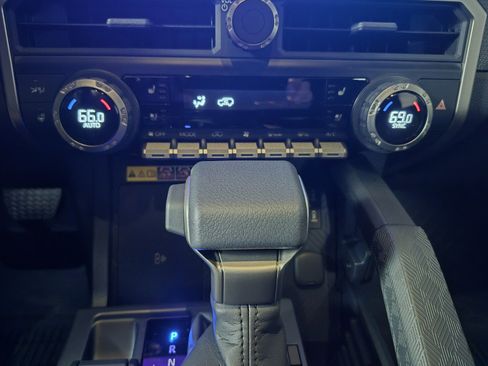 New 2025 Toyota 4Runner 4WD image 32