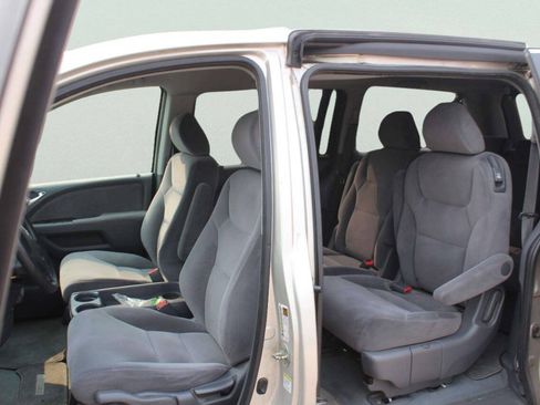 Used 2007 Honda Odyssey LX image 7