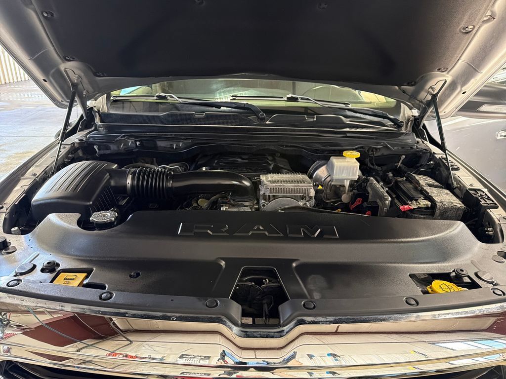 Used 2020 RAM 1500 Big Horn AWD/4WD image 10