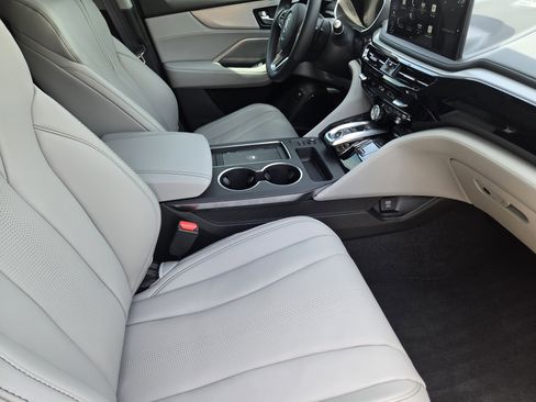 Certified 2026 Acura MDX w/ Technology Package image 14