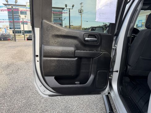 Used 2019 Chevrolet Silverado 1500 LT w/ All-Star Edition AWD/4WD image 16