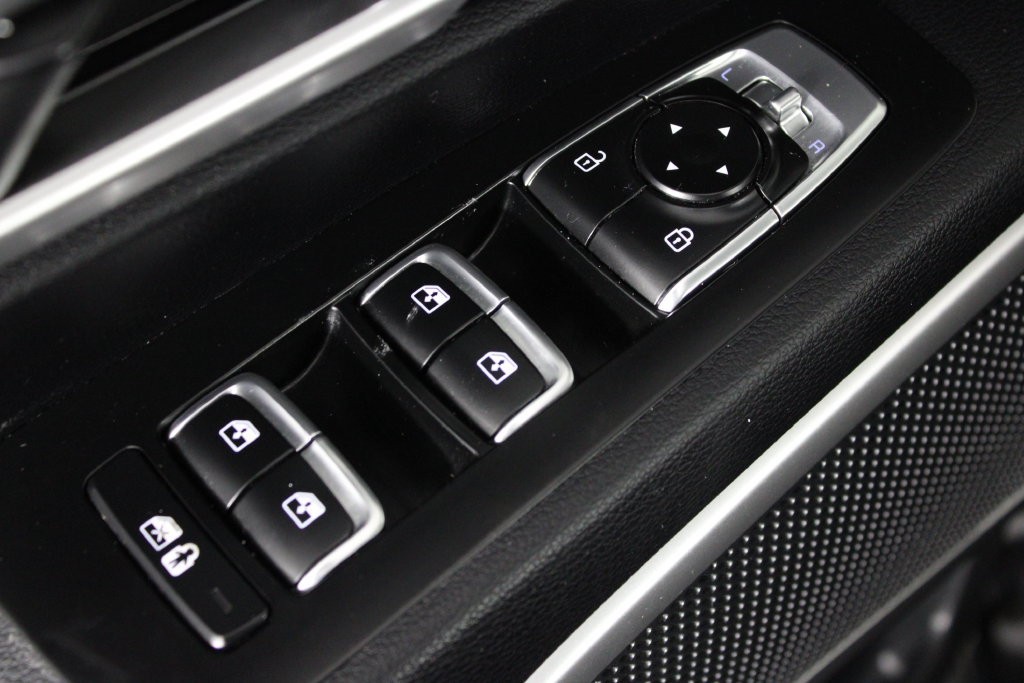 Used 2022 Kia Telluride S FWD image 24