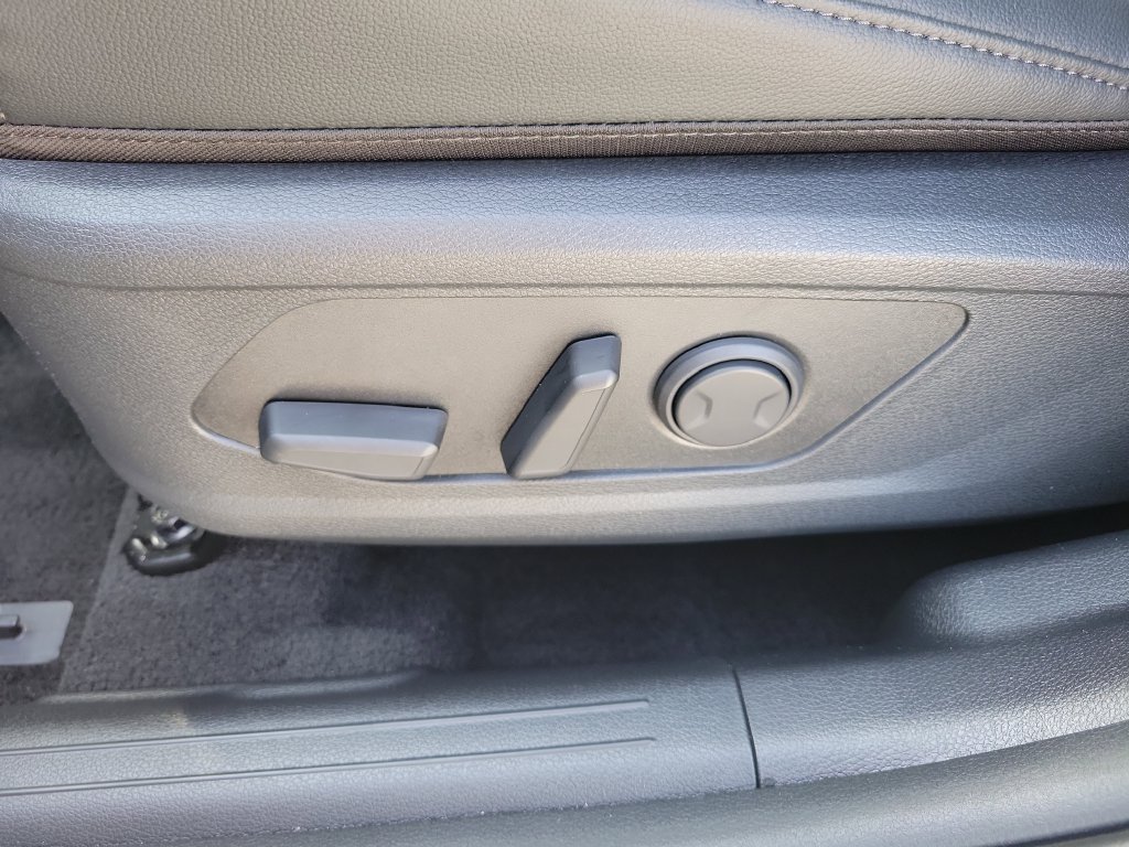 New 2026 Kia Sportage SX FWD image 25