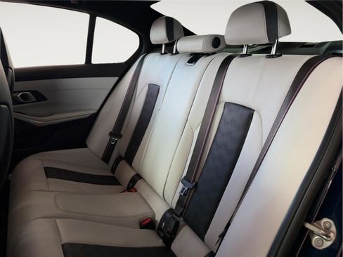 Used 2025 BMW M3 Competition w/ Executive Package image 17