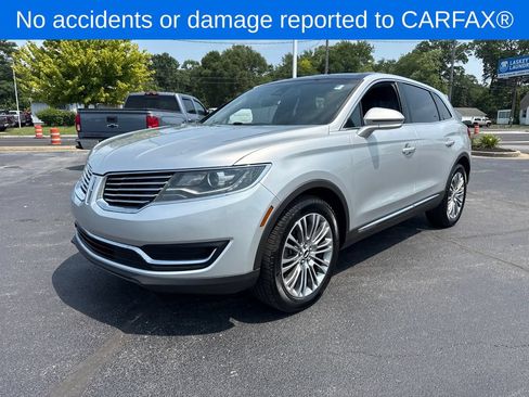 Used 2018 Lincoln MKX Reserve w/ Lincoln MKX Climate Package AWD/4WD image 2