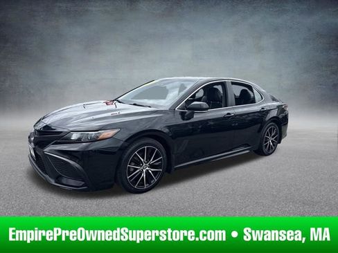 Used 2023 Toyota Camry SE AWD/4WD image 1