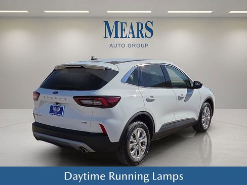 Used 2023 Ford Escape Active image 6