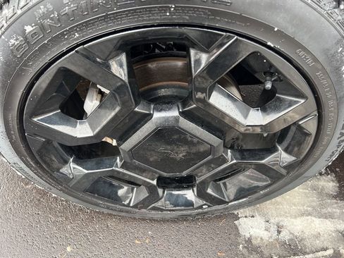 Certified 2025 Kia Sorento X-Line EX image 40