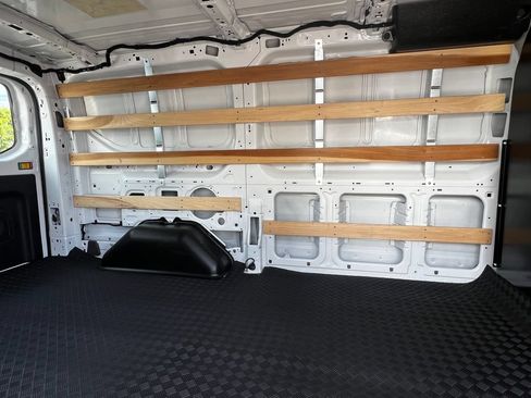 Used 2025 Ford Transit 250 Low Roof w/ Exterior Upgrade Package RWD image 28