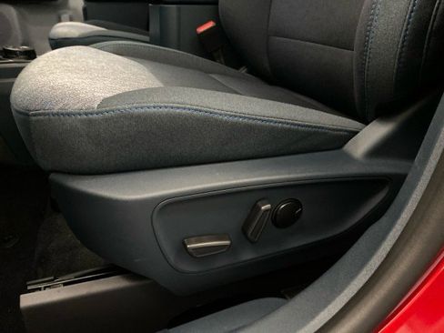 New 2025 Ford Maverick XLT w/ XLT Luxury Package image 16