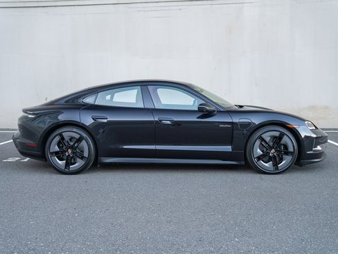 Used 2026 Porsche Taycan AWD/4WD image 8