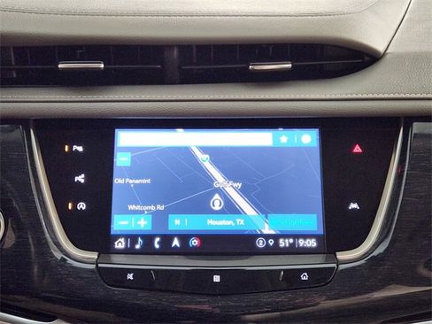 Used 2021 Cadillac XT6 Premium Luxury image 17