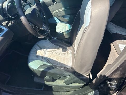 Used 2016 Chevrolet Spark LT FWD image 7